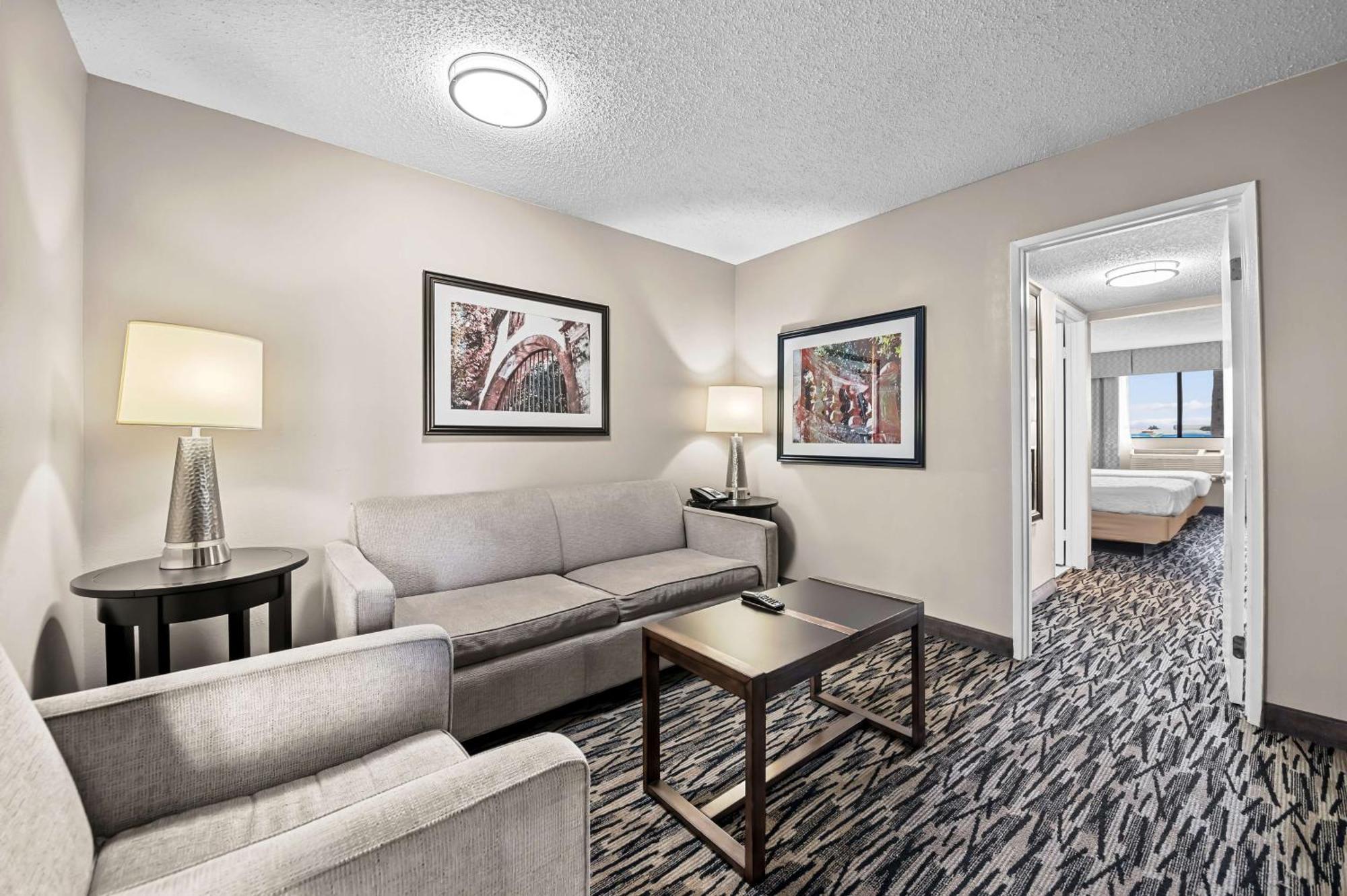 Hotel Western Alamitos & 3*