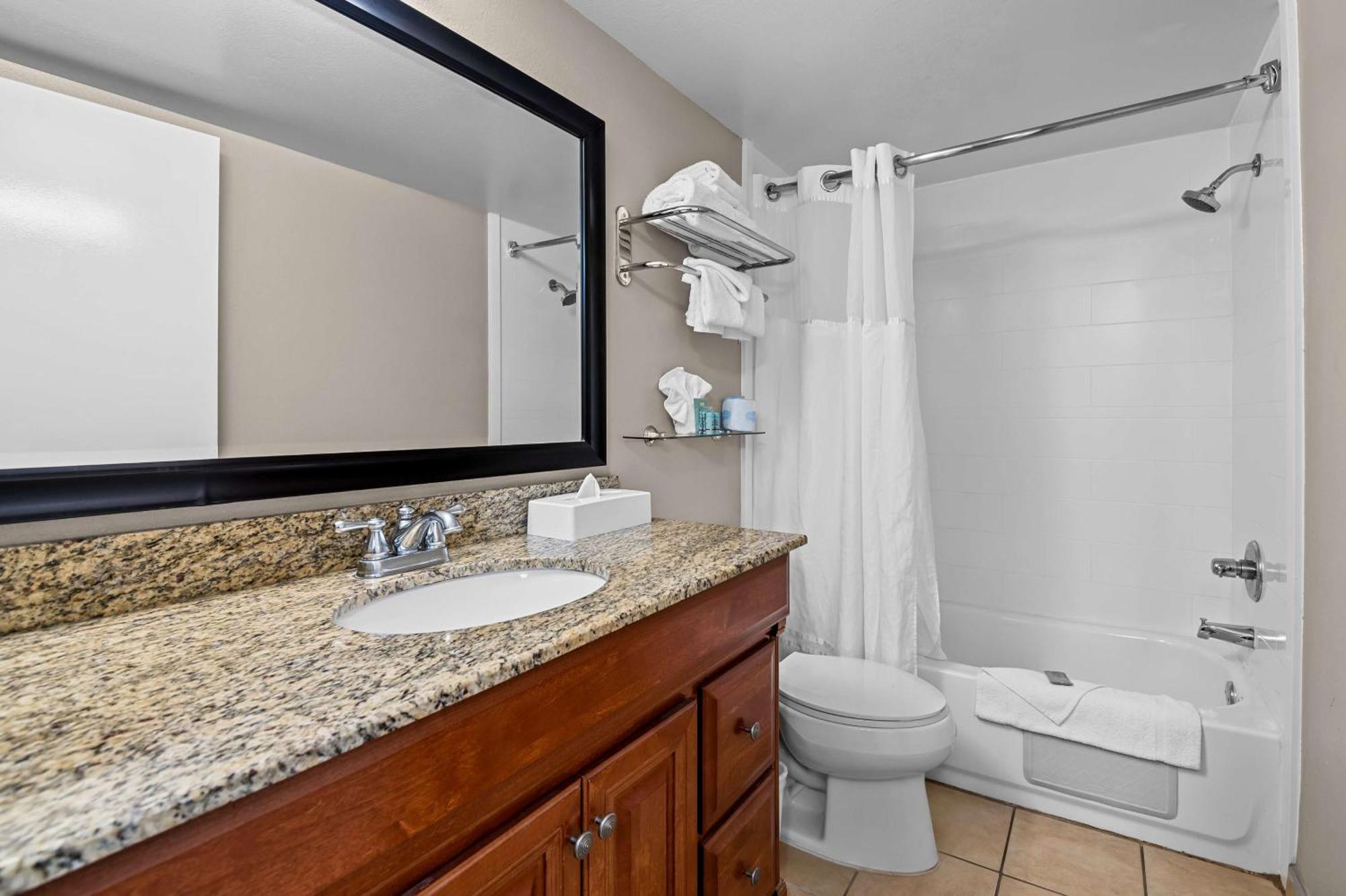 Hotel Western Alamitos & Los Alamitos
