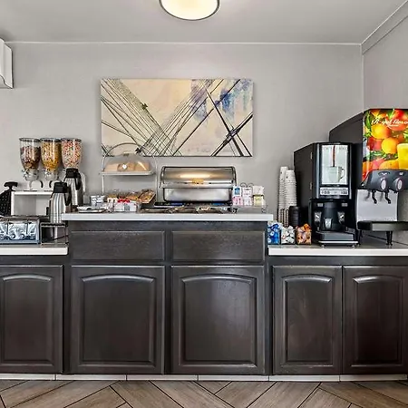 Best Western Los Alamitos Inn & Suites 